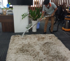 Dịch vụ giặt thảm văn phòng tại Tp.HCM năm 2023 có gì?